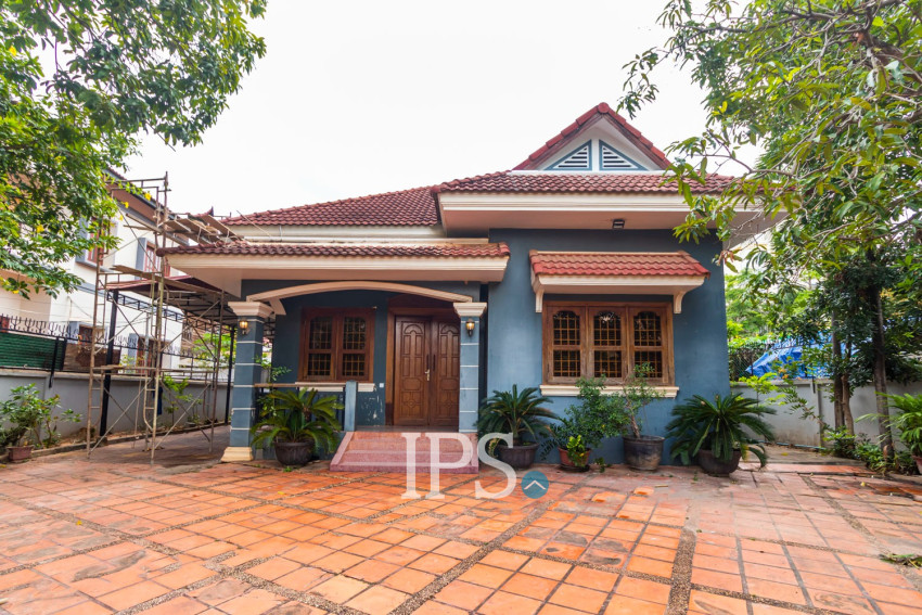 3 Bedroom House For Rent - Sala Kamreuk, Siem Reap