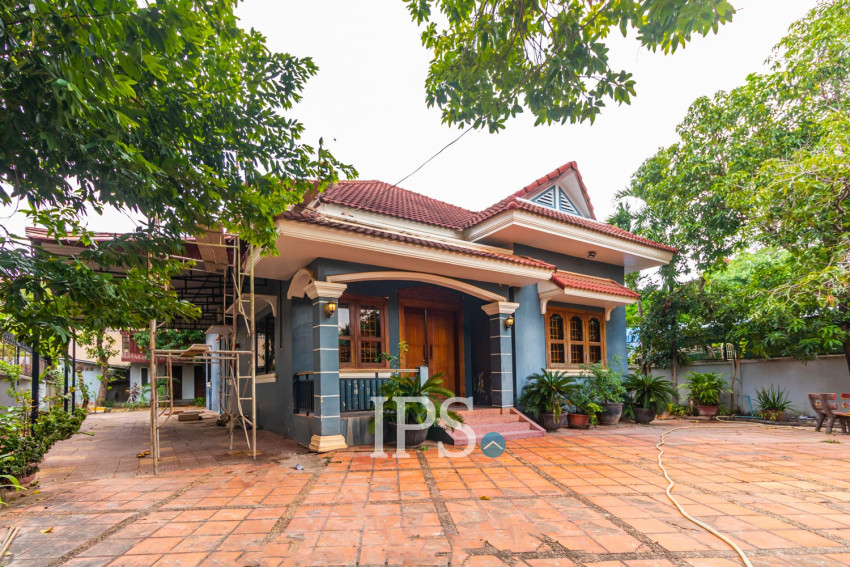 3 Bedroom House For Rent - Sala Kamreuk, Siem Reap