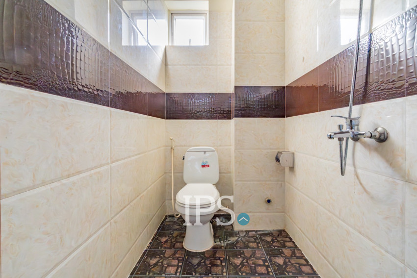 3 Bedroom Serviced Apartment For Rent  - BKK2, Phnom Penh