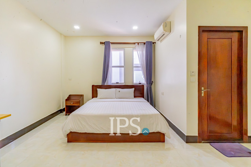 3 Bedroom Serviced Apartment For Rent  - BKK2, Phnom Penh