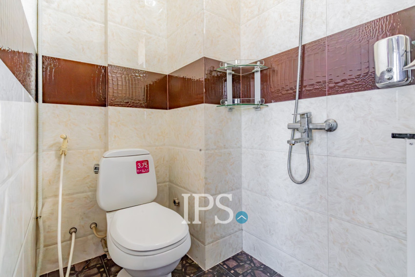 3 Bedroom Serviced Apartment For Rent  - BKK2, Phnom Penh