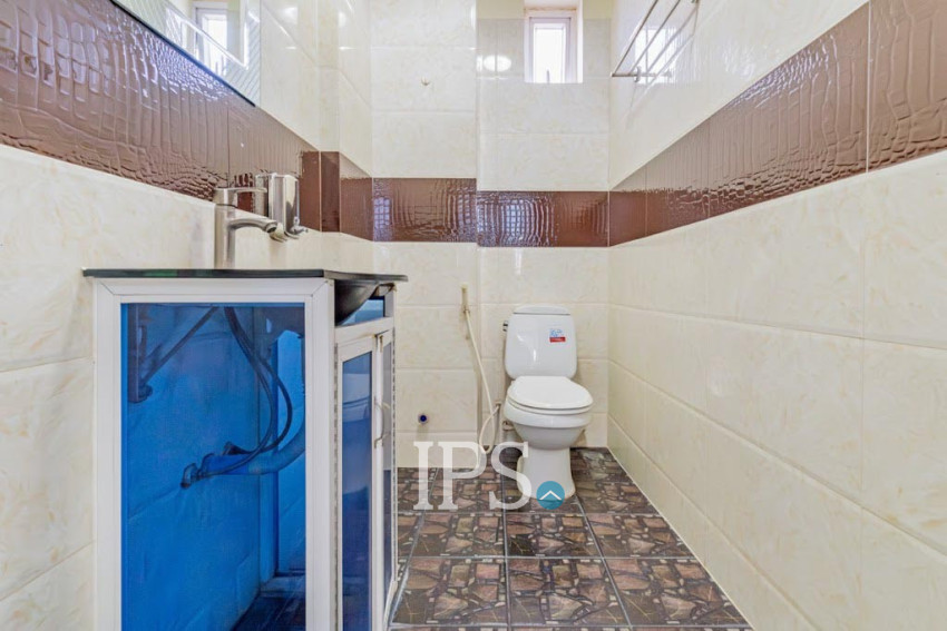 3 Bedroom Serviced Apartment For Rent  - BKK2, Phnom Penh