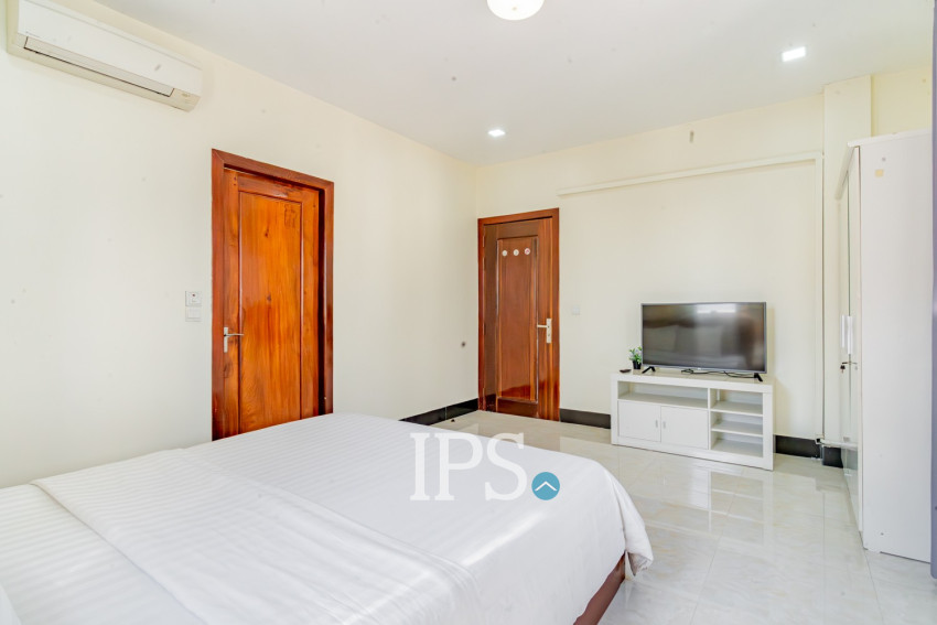 3 Bedroom Serviced Apartment For Rent  - BKK2, Phnom Penh