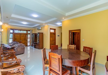 4 Bedroom Villa For Rent - Bassac Garden City, Tonle Bassac, Phnom Penh thumbnail