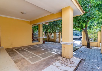 4 Bedroom Villa For Rent - Bassac Garden City, Tonle Bassac, Phnom Penh thumbnail