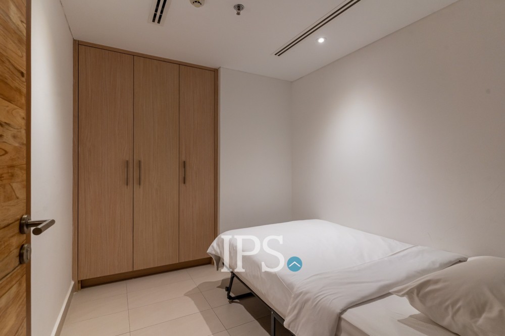 1 Bedroom Serviced Apartment For Rent - Chakto Mukh, Phnom Penh - Image 11