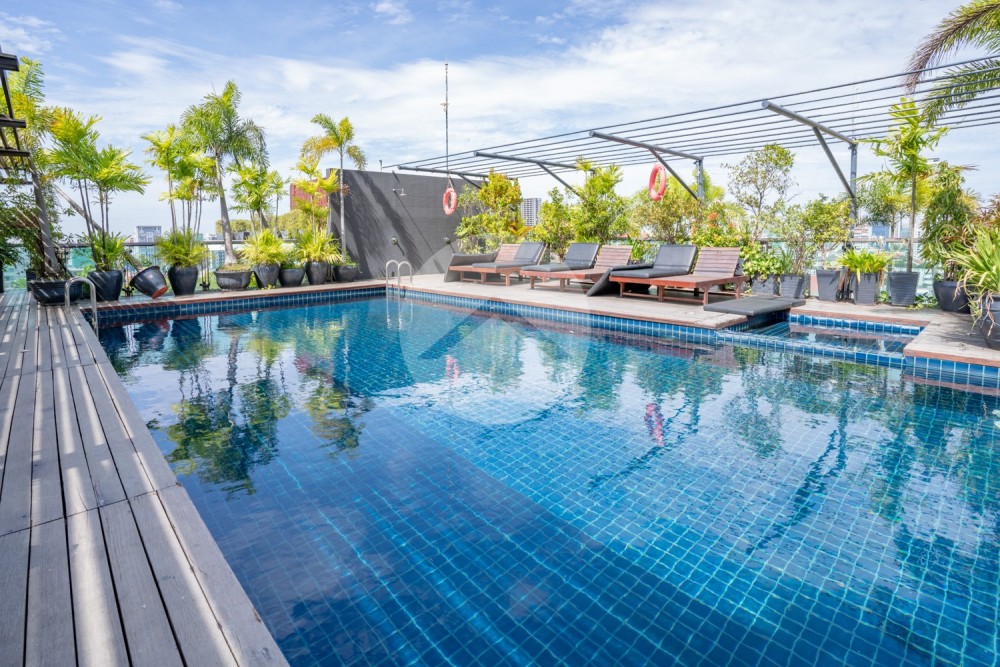 2 Bedroom Serviced Apartment For Rent - Tonle Bassac, Phnom Penh - Image 17