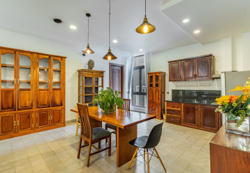 2 Bedroom Serviced Apartment For Rent - BKK1, Phnom Penh thumbnail