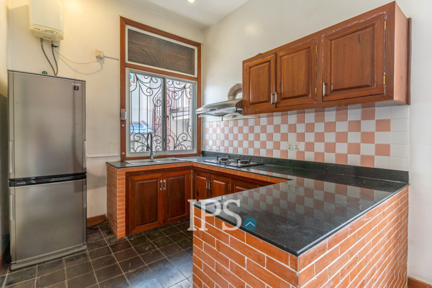 Renovated 2 Bedroom Apartment For Rent - Wat Phnom, Phnom Penh