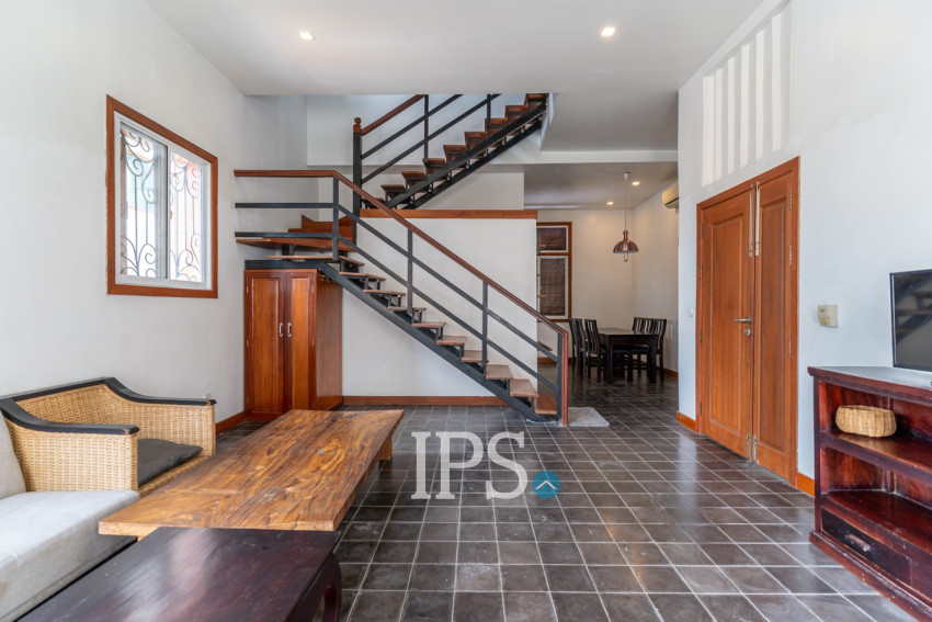 Renovated 2 Bedroom Apartment For Rent - Wat Phnom, Phnom Penh