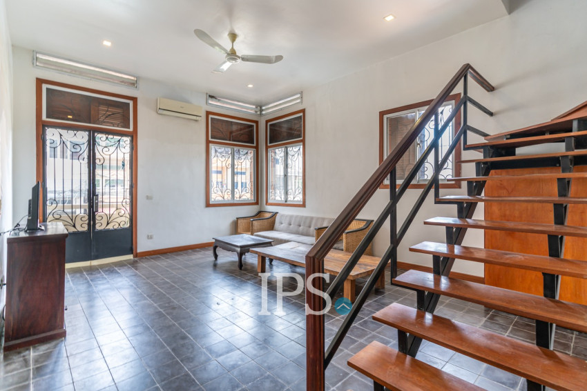 Renovated 2 Bedroom Apartment For Rent - Wat Phnom, Phnom Penh