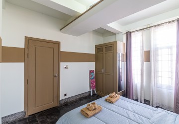 1 Bedroom Serviced Apartment For Rent - Chamkamorn, BKK2 thumbnail