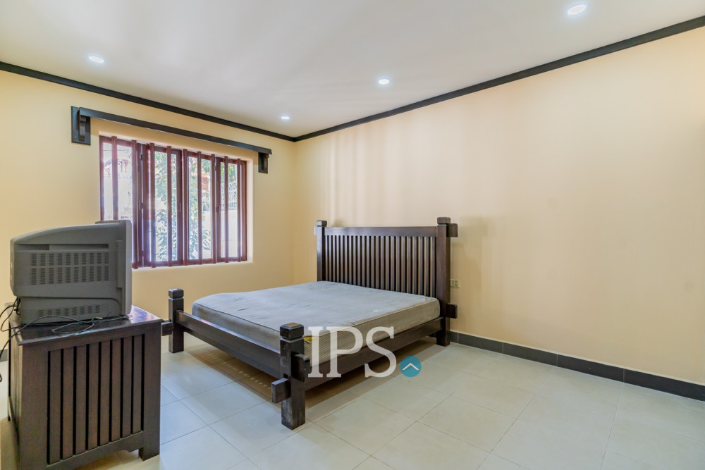 5 Bedroom Villa For Rent - Boeung Kak 1, Phnom Penh - Image 19