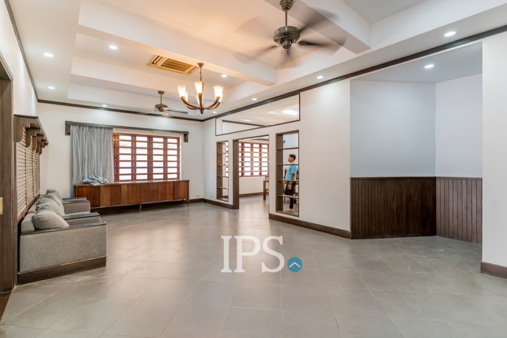 5 Bedroom Villa For Rent - Boeung Kak 1, Phnom Penh - Image 5