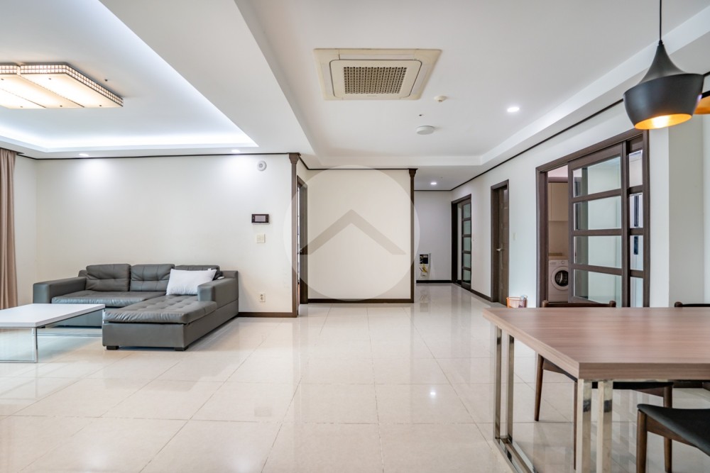 3 Bedroom Condo For Rent-BKK1, Phnom Penh - Image 6