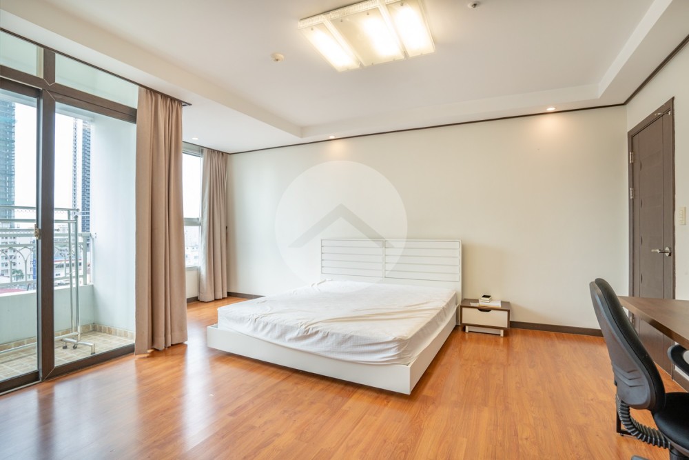 3 Bedroom Condo For Rent-BKK1, Phnom Penh - Image 10