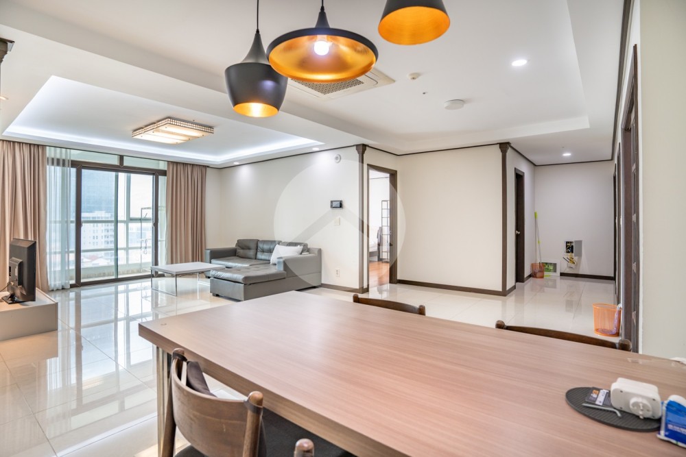 3 Bedroom Condo For Rent-BKK1, Phnom Penh - Image 21