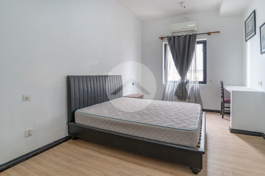 14 Bedroom Commercial Villa For Rent - BKK1, Phnom Penh