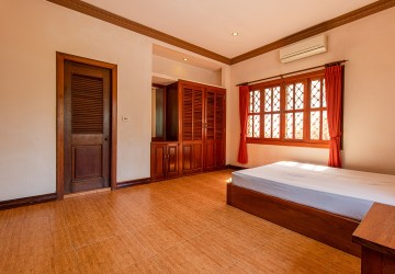 3 Bedroom Villa For Rent - On 7 Makara Road, Sala Kamreuk, Siem Reap thumbnail