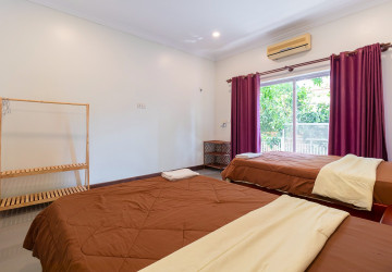 7 Bedroom Guesthouse For Rent - Svay Dangkum, Siem Reap thumbnail