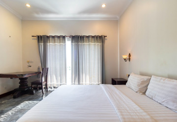7 Bedroom Guesthouse For Rent - Svay Dangkum, Siem Reap thumbnail