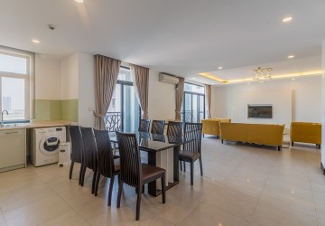 3 Bedroom Serviced Apartment For Rent - Wat Phnom, Phnom Penh thumbnail