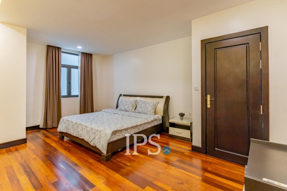 3 Bedroom Serviced Apartment For Rent - Wat Phnom, Phnom Penh - Image 17