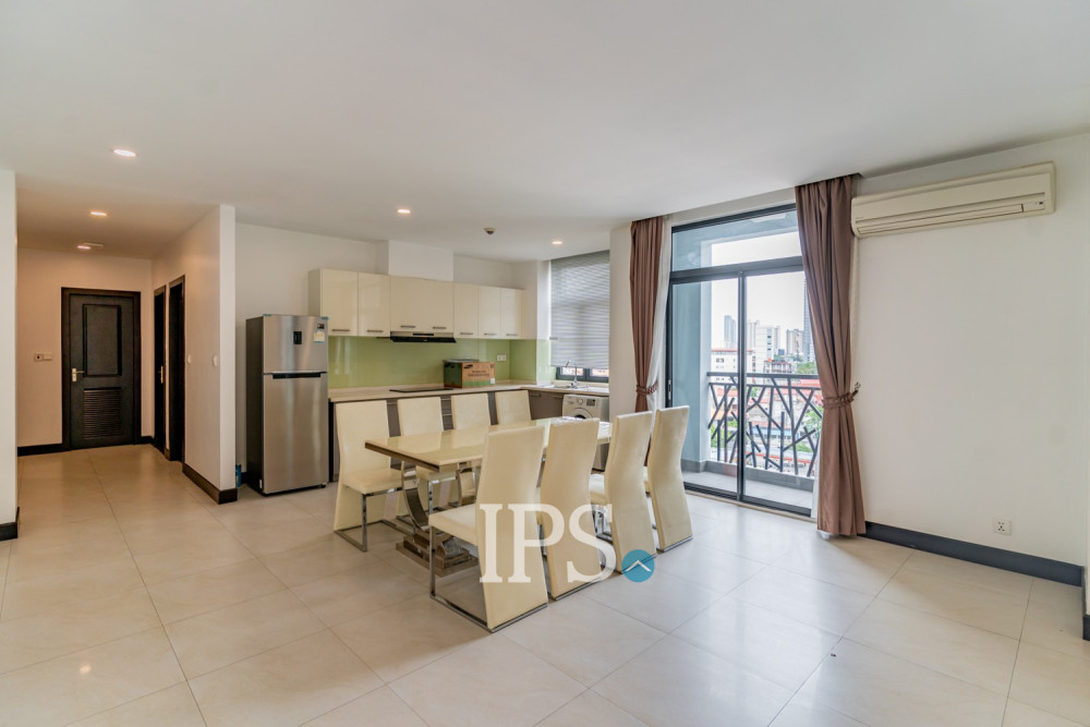 3 Bedroom Serviced Apartment For Rent - Wat Phnom, Phnom Penh - Image 8