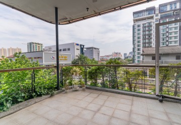 Renovated 2 Bedroom Apartment For Sale - BKK1, Phnom Penh thumbnail