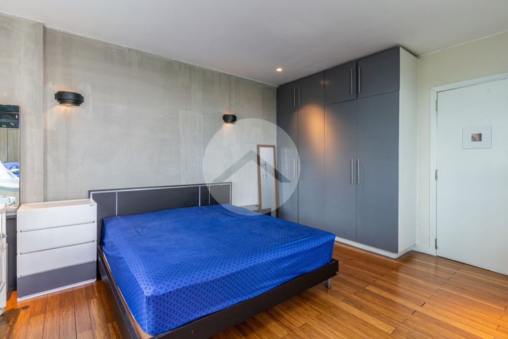 Renovated 2 Bedroom Apartment For Sale - BKK1, Phnom Penh - Image 13