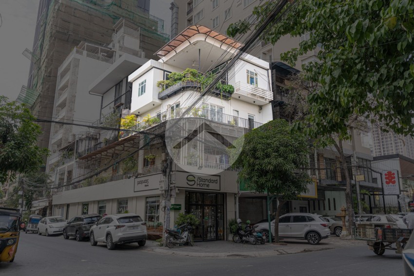 Renovated 2 Bedroom Apartment For Sale - BKK1, Phnom Penh