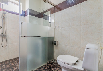 27 Sqm Serviced Apartment For Rent - BKK2, Phnom Penh thumbnail