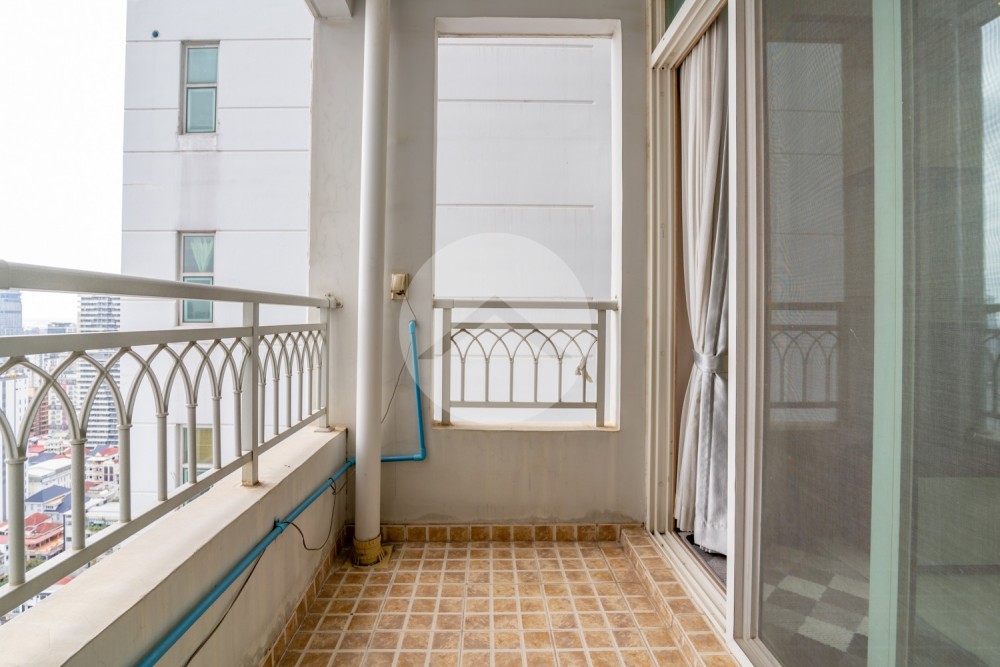 1 Bedroom Condo For Rent - De Castle Royal, BKK1, Phnom Penh - Image 12