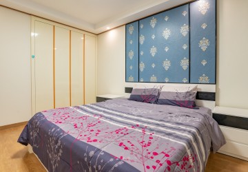 1 Bedroom Condo For Rent - De Castle Royal-BKK1, Phnom Penh thumbnail