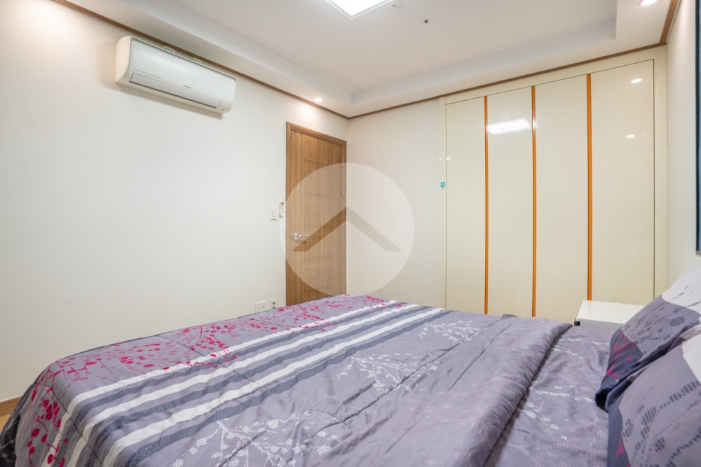1 Bedroom Condo For Rent - De Castle Royal, BKK1, Phnom Penh - Image 7