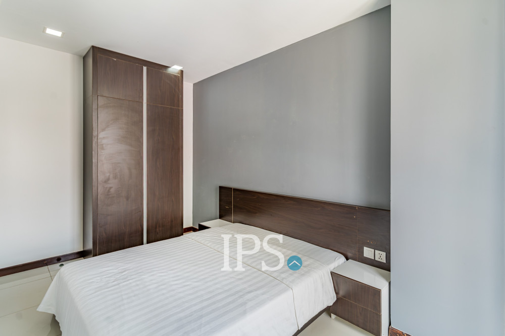 2 Bedroom Serviced Apartment For Rent - Tonle Bassac, Phnom Penh - Image 12