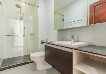 2 Bedroom Serviced Apartment For Rent - Tonle Bassac, Phnom Penh thumbnail