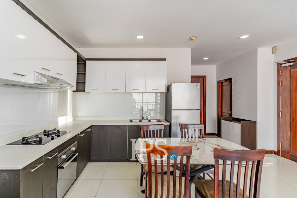 2 Bedroom Serviced Apartment For Rent - Tonle Bassac, Phnom Penh - Image 6