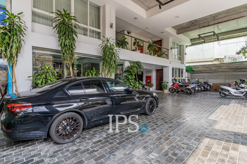 អាផាតមិនសេវាកម្ម 2 បន្ទប់គេងសម្រាប់ជួល - ទន្លេបាសាក់ ភ្នំពេញ