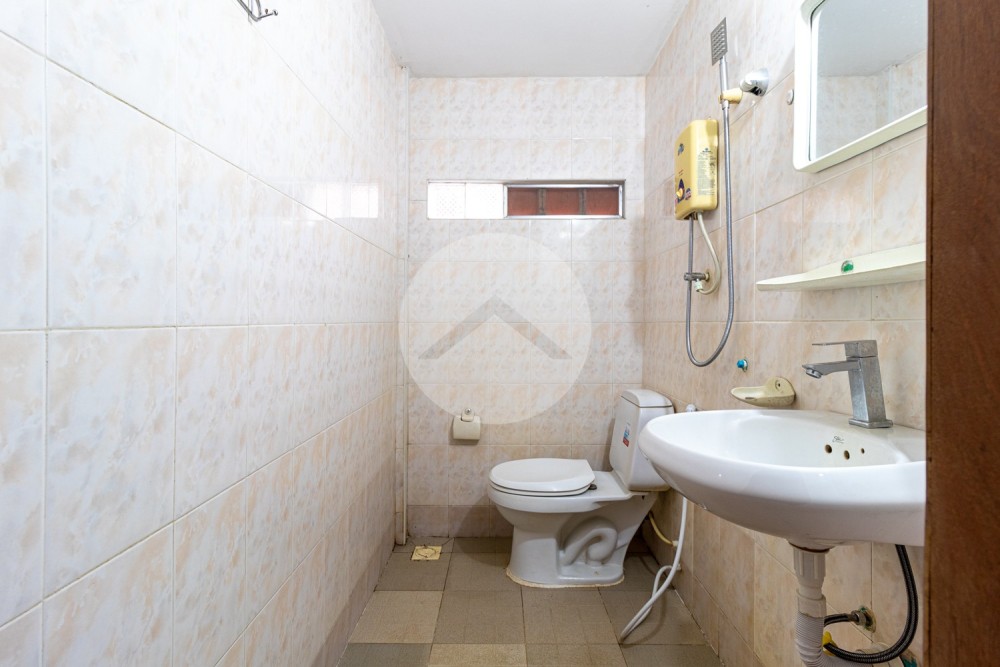 4 Bedroom House For Rent - Near National Road 6, Slor Kram, Siem Reap - Image 8 4 Bedroom House For Rent - Near National Road 6, Slor Kram, Siem Reap - Image 8