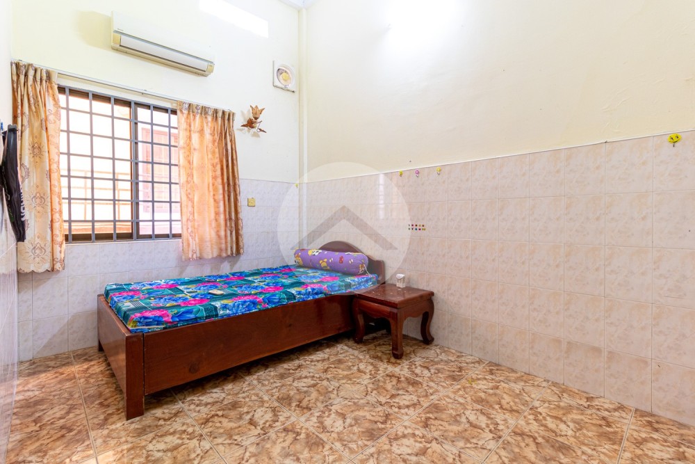 4 Bedroom House For Rent - Near National Road 6, Slor Kram, Siem Reap - Image 9 4 Bedroom House For Rent - Near National Road 6, Slor Kram, Siem Reap - Image 9