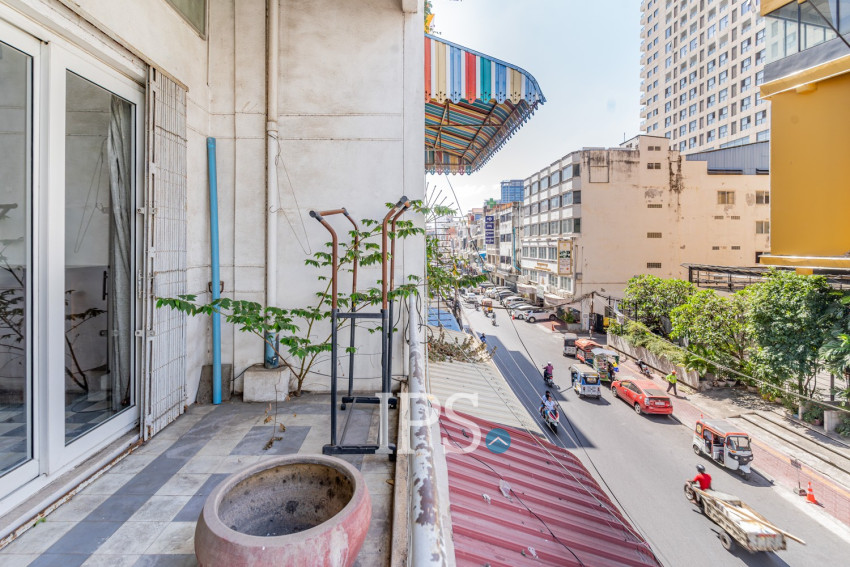 Renovated Loft 1 Bedroom Apartment For Sale - Veal Vong, Phnom Penh