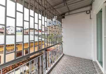 Renovated 1 Bedroom Apartment For Rent - Phsar Kandal 2, Phnom Penh thumbnail