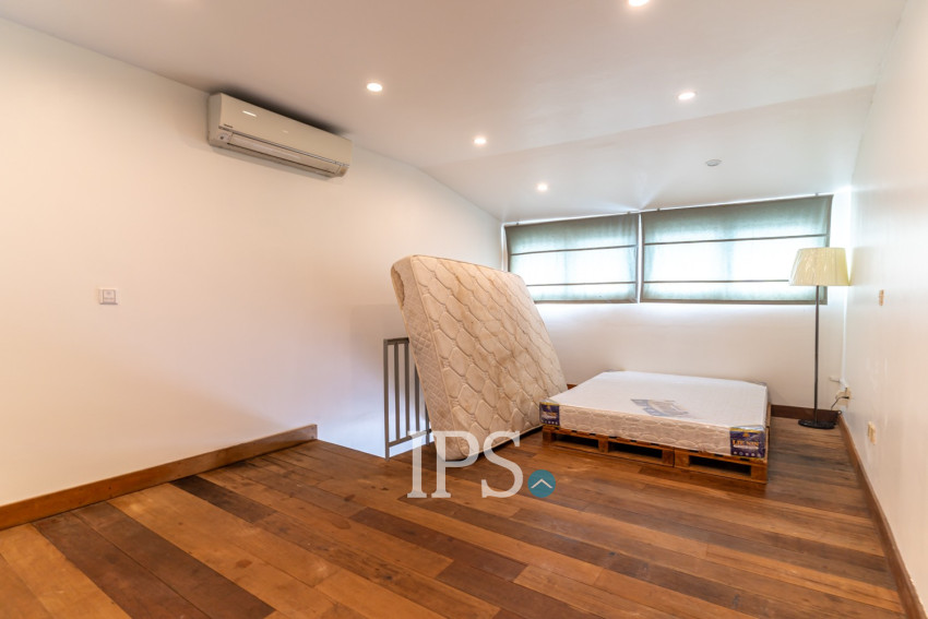 Renovated 1 Bedroom Apartment For Rent - Daun Penh, Phnom Penh