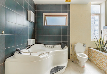 2 Bedroom Serviced Apartment For Rent - BKK1, Phnom Penh thumbnail