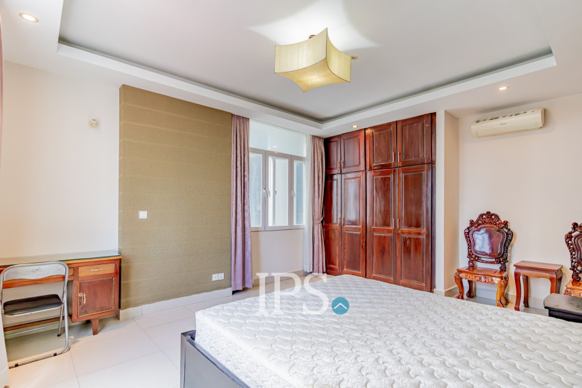 2 Bedroom Serviced Apartment For Rent - BKK1, Phnom Penh