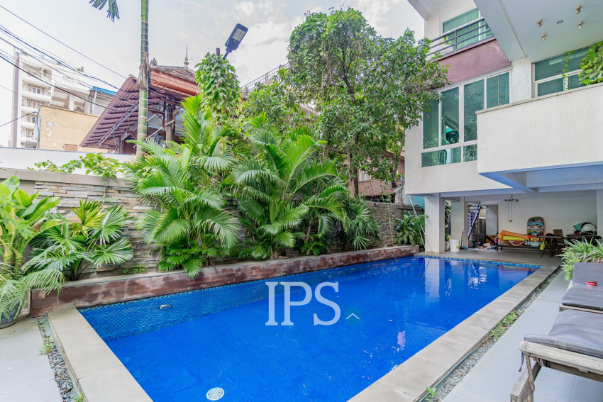 2 Bedroom Serviced Apartment For Rent - BKK1, Phnom Penh