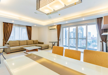 2 Bedroom Serviced Apartment For Rent - BKK1, Phnom Penh thumbnail