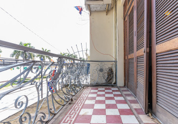 Renovated 1 Bedroom Apartment For Rent - Chey Chumneah, Phnom Penh thumbnail