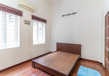 Renovated 1 Bedroom Apartment For Rent - Chey Chumneah, Phnom Penh thumbnail